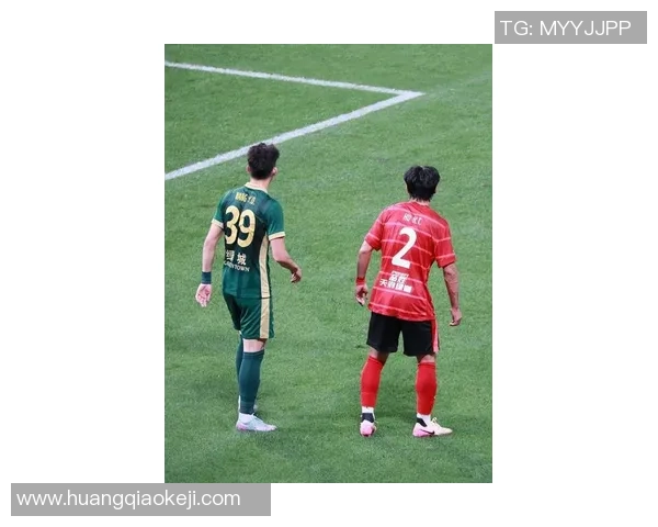 上海队与四川队季前赛精彩对决展现新赛季备战状态与球员表现