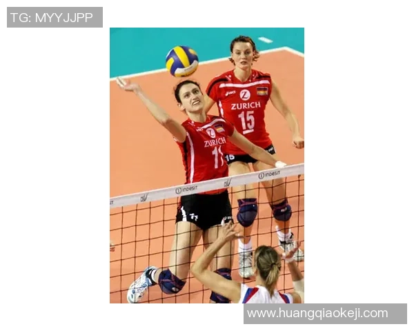 女欧锦赛精彩对决德国女足迎战丹麦女足争夺晋级名额