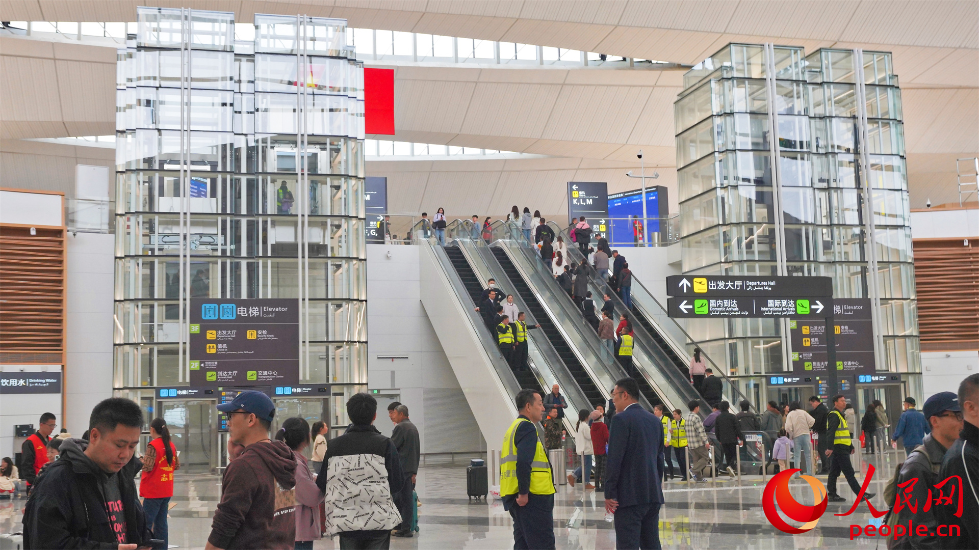 乌鲁木齐国际机场北航站区将于4月17日投入试运行(图5)