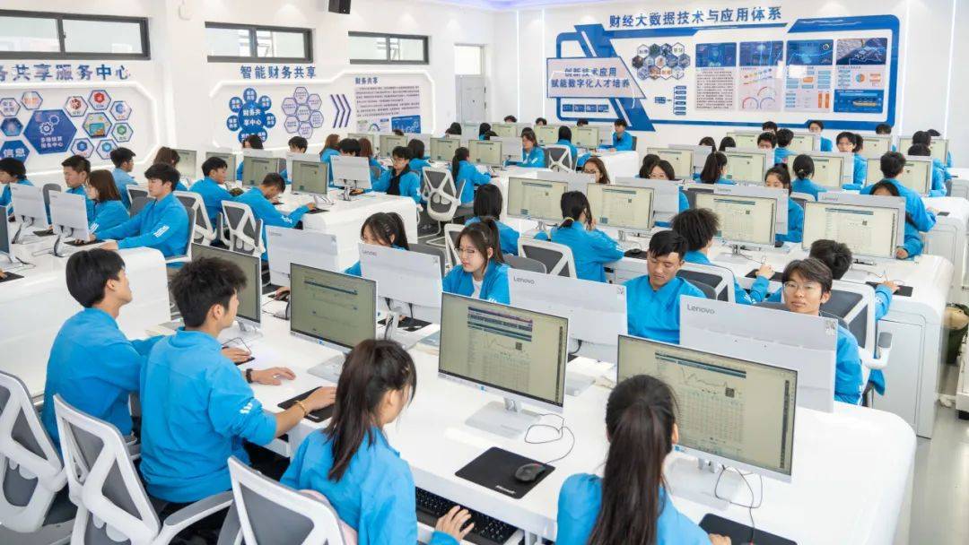 云南理工职业学院：工匠成才新赛道(图2)